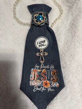 Denim-Look Religious Tie Necklace with Rhinestone Cross & Floral JESUS Graphic